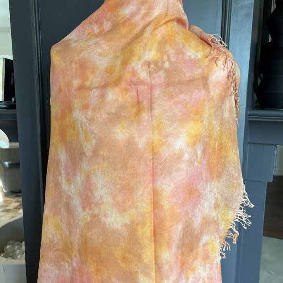 New Auth Chan Luu Watercolor Cashmere Silk Scarf- Pale Gold Color - Picture 5 of 7